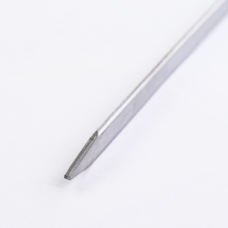 Шампур нержавеющий 670*12*3 мм с деревянной ручкой в Симферополе